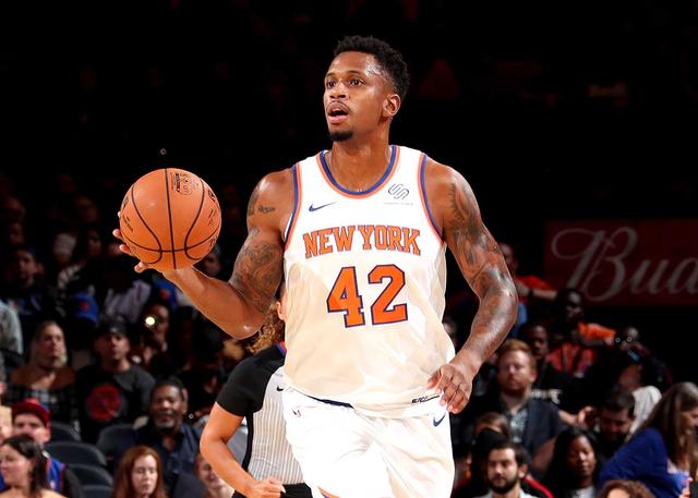 萨卡单人出 萨卡单人出